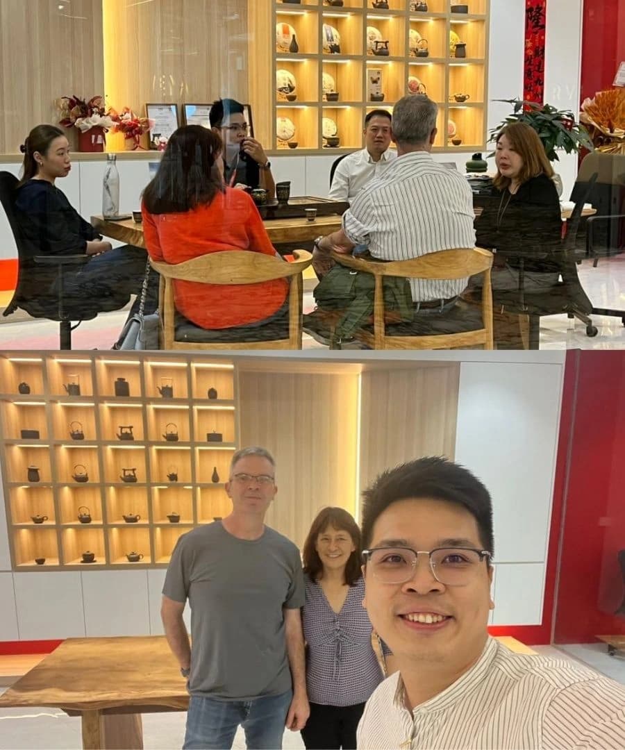 MalaysiaVisaExpert.com 团队在签证及居留活动现场，照片 3